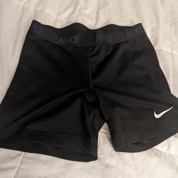 Pants - NIKE Dri-Fit Shorts - Large NWOT